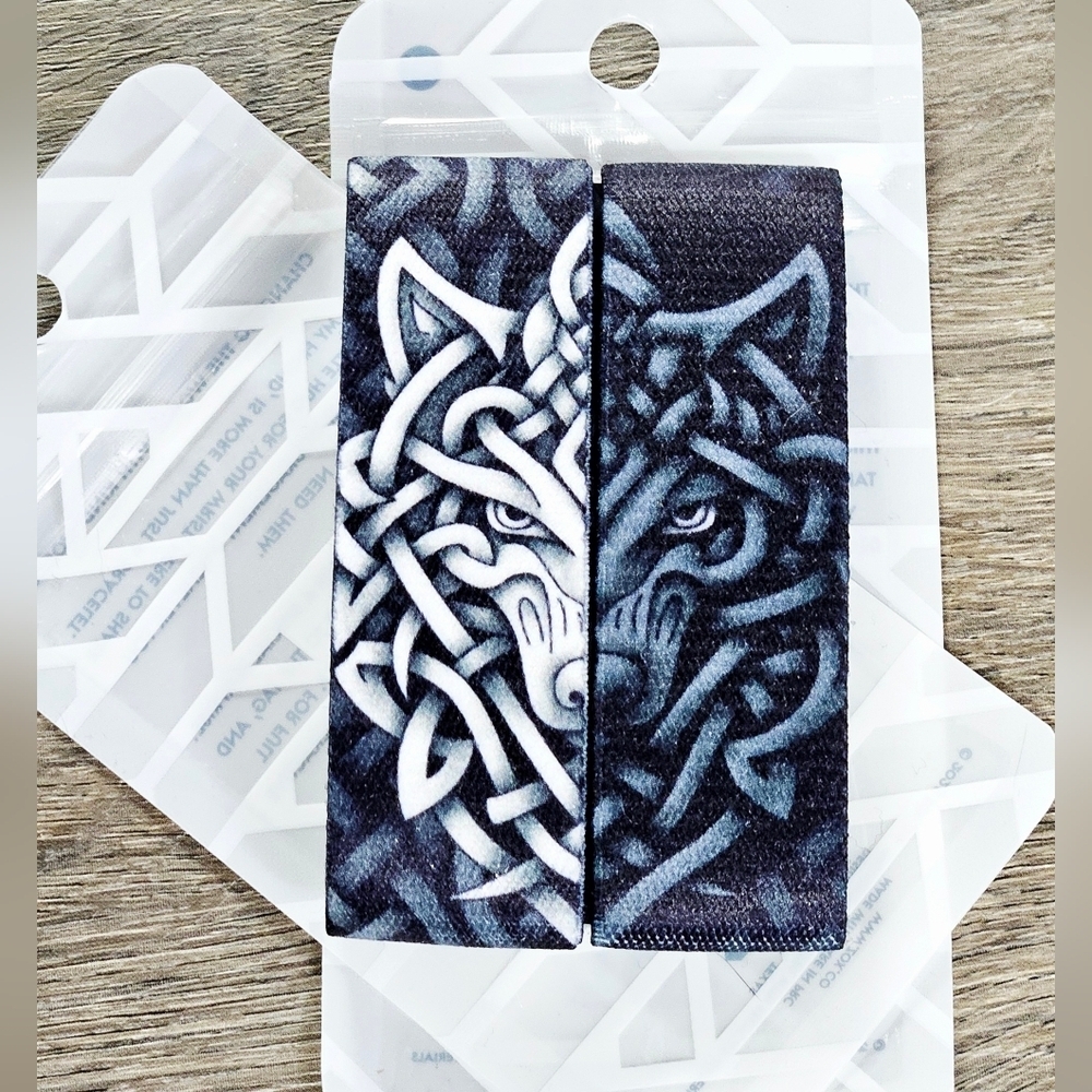 ZOX "WOLFPACK" Celtic Wolf Face Set New Med Collectible Wristbands #618 & #1307
